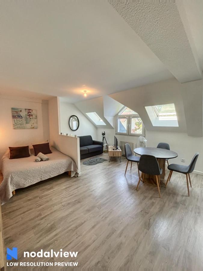 Magnifique T1 Bis Triangle D Or - Parking - Wifi Leilighet Annecy Eksteriør bilde